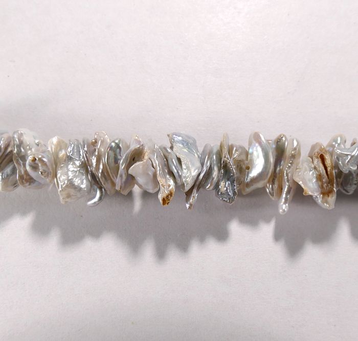 Бусина из жемчуга пресноводного культивированного белого Кейши, фигурная, 9x10 мм (овал, гладкая)