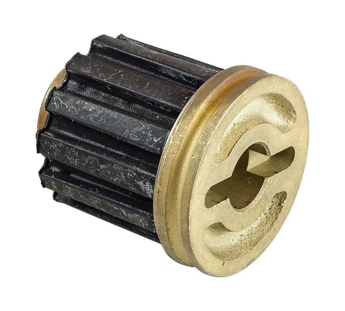 Втулка гребного винта Suzuki DF4-6;DT4/5 шпонка