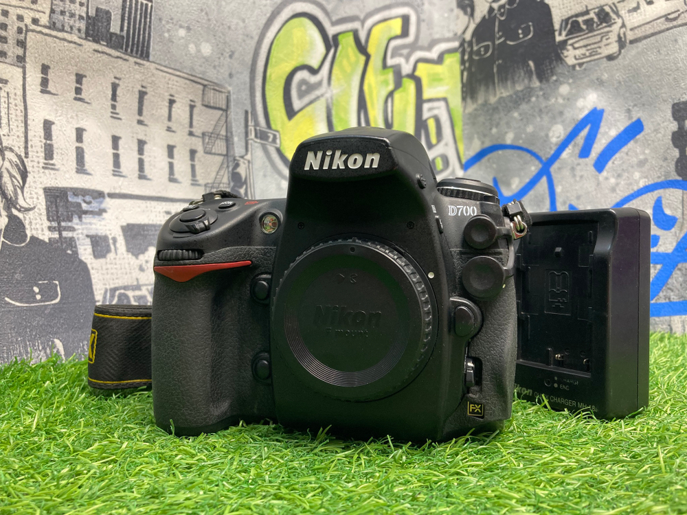 Nikon D700 109.000 кадров