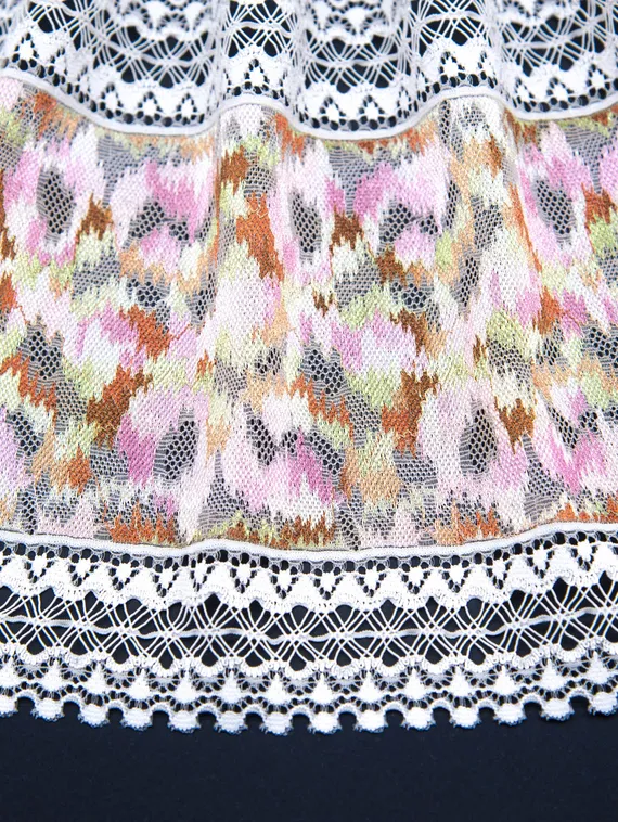 03-253 Кружево эластичное 18 см, гладь, айвори