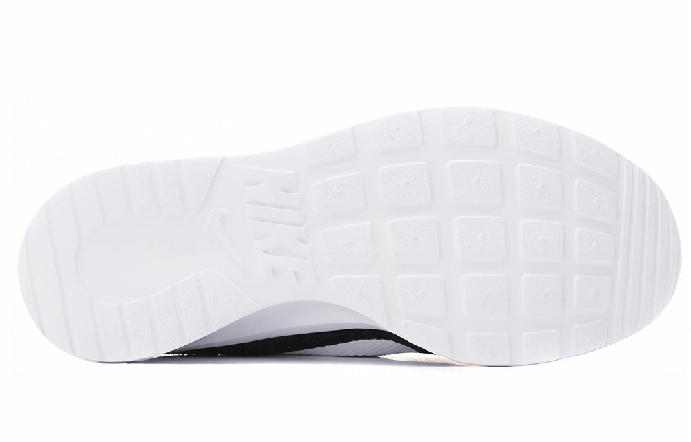 Кроссовки Nike Tanjun (Женская размерная сетка)