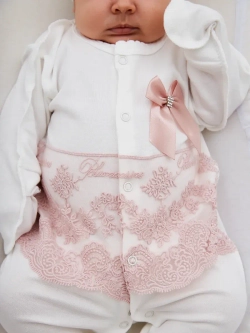 Комбинезон на выписку для новорожденного