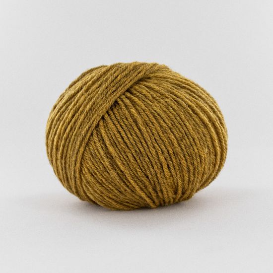 Пряжа FONTY Nimbus (100% французский меринос d'Arles и португальский меринос)