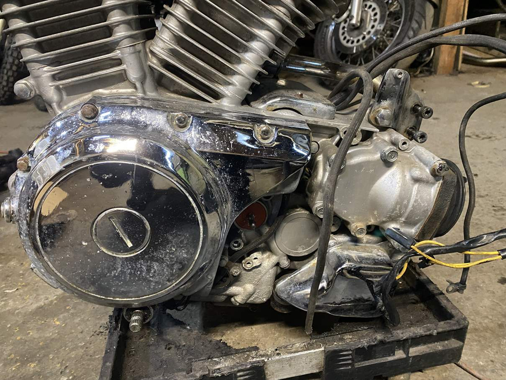 Двигатель Suzuki Intruder VS750 VR51A