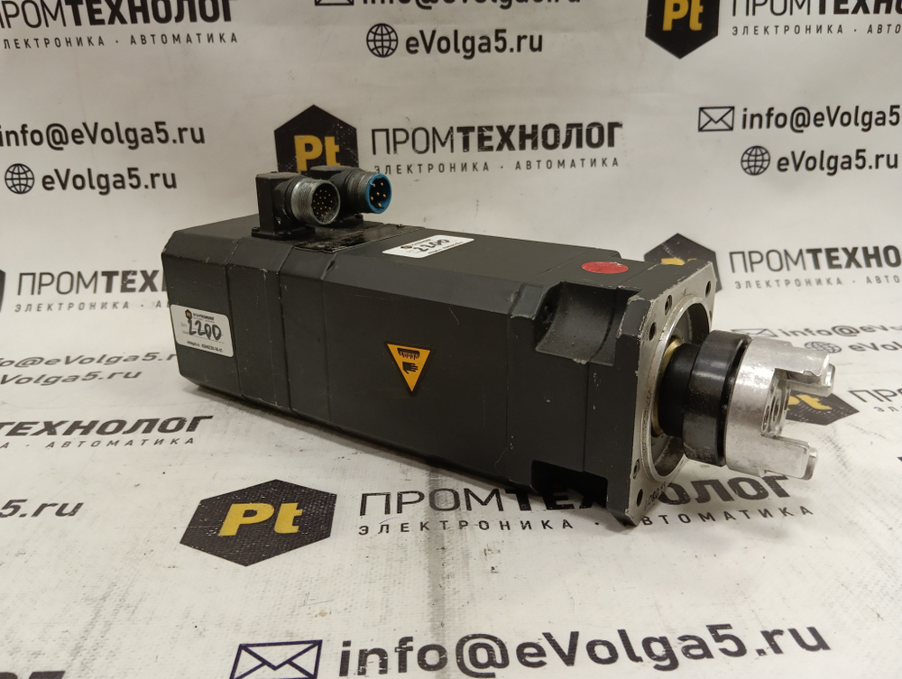 Двигатели Siemens 1FT6044-1AF71-4EG1 б/у