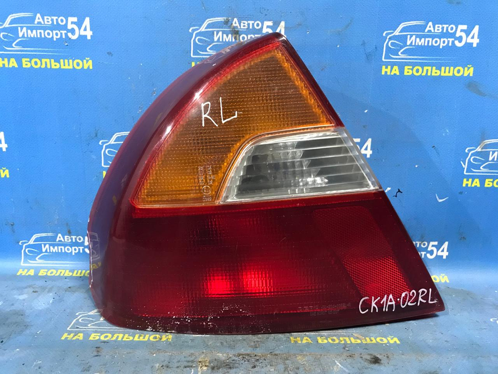 Стоп левый MITSUBISHI LANCER 2000