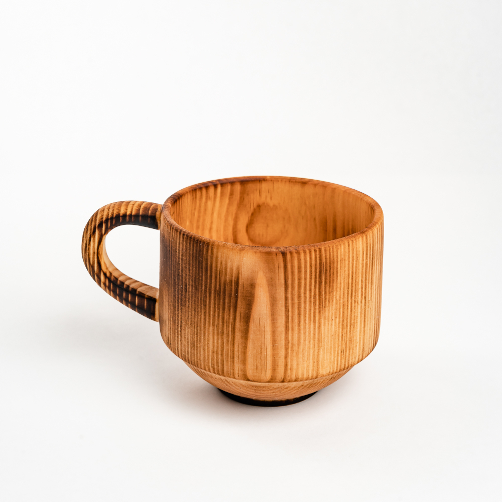 Деревянная большая кружка из кедра для напитков 400 мл. C73