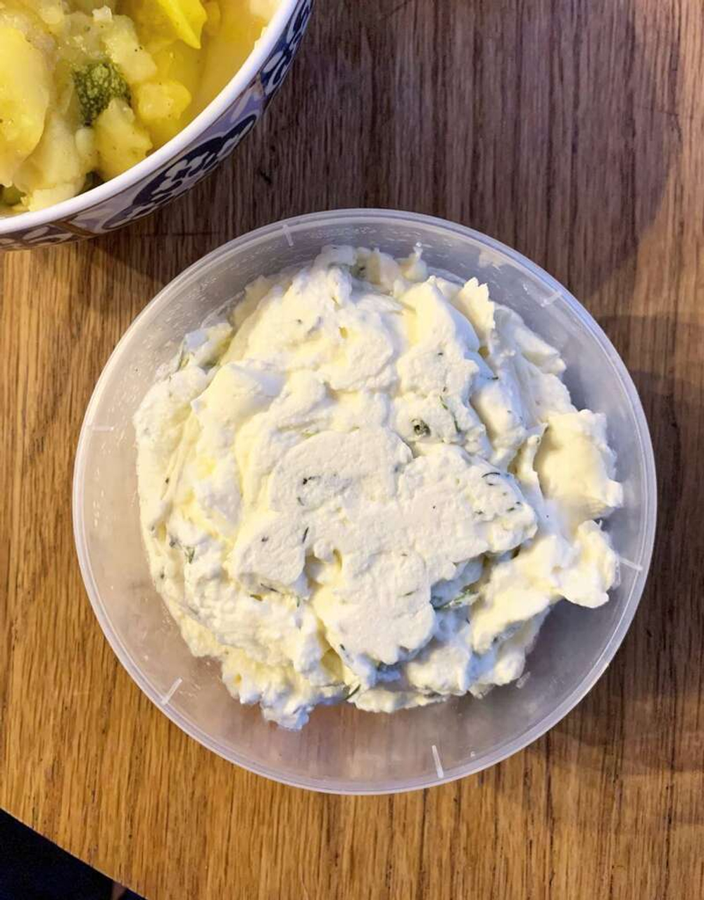 Сыр мягкий коровий Деревенский