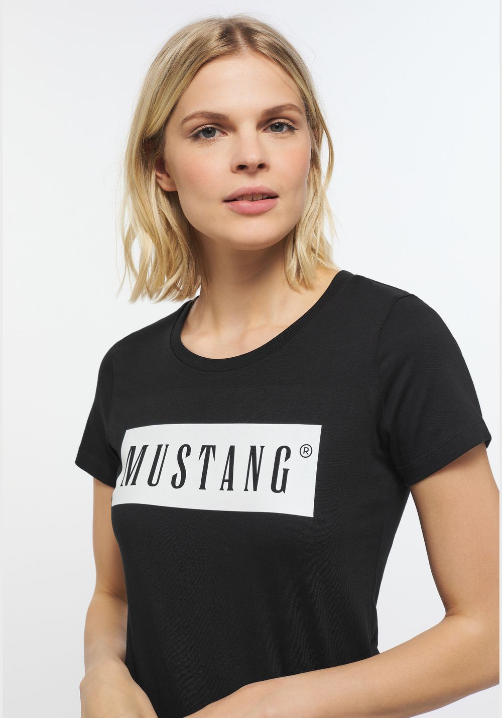 Футболка Alina C Logo Tee 1013220-4142