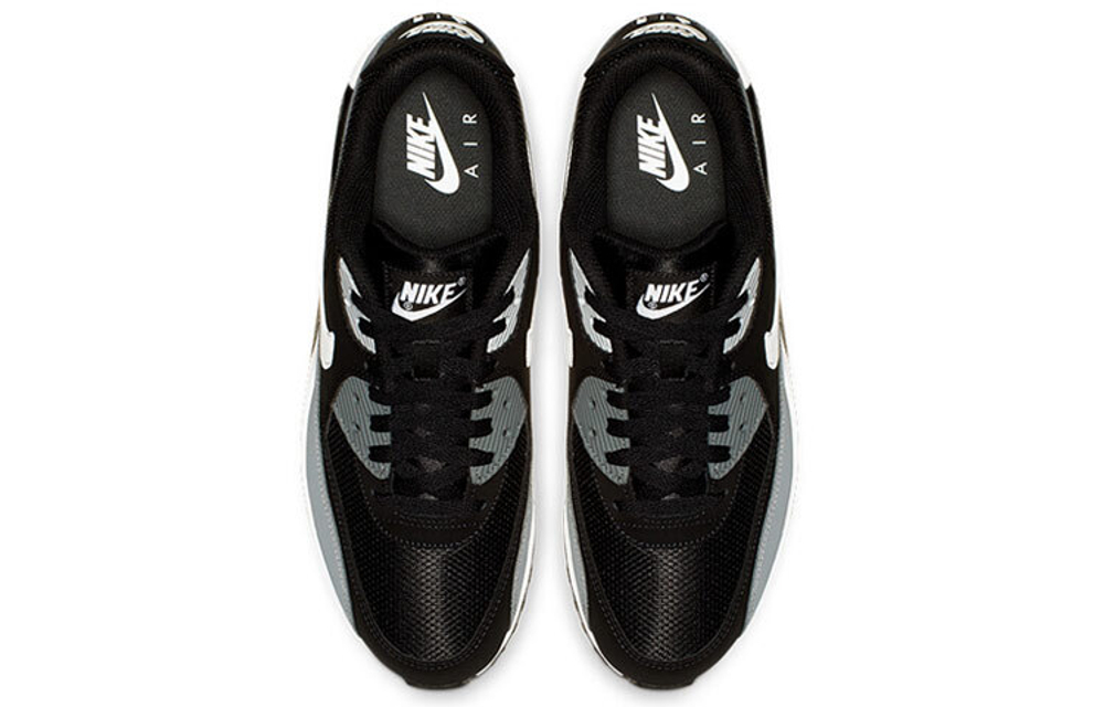 Кроссовки Nike Air Max 90 Essential