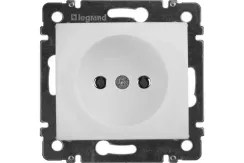 Розетка Legrand Valena без заземления белый 04359