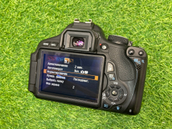 Canon 600D kit 18-55mm 3.5-5.6 II 23.000 кадров