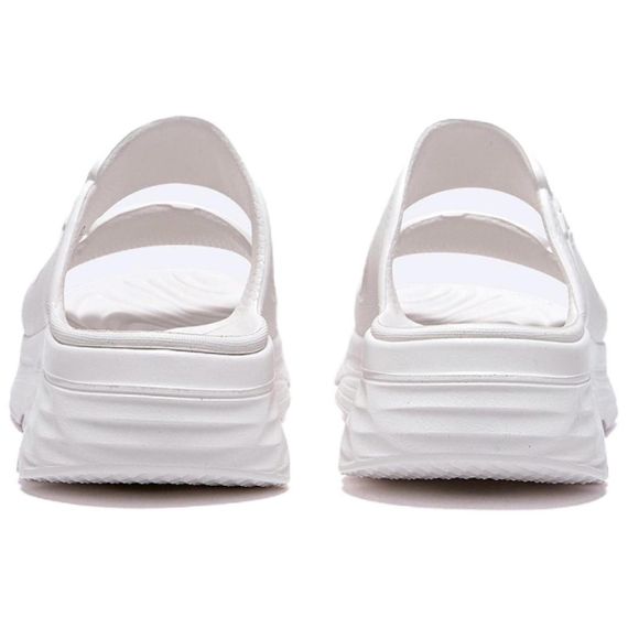 Skechers Max Cushioning Foamy 'White'