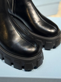 Ботинки Prada