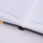 Блокнот МАЛЫЙ ФОРМАТ (110х147 мм) А6, 80 л., ламинированная обложка, выборочный лак, клетка, BRAUBERG, "Ночной город", 123246