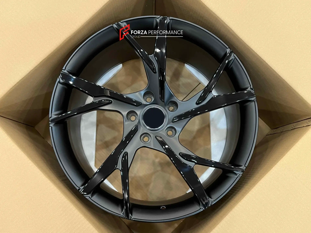 КОВАНЫЕ ДИСКИ ДЛЯ ASTON MARTIN DB11 / DBS SUPERLEGGERA АСТОН МАРТИН