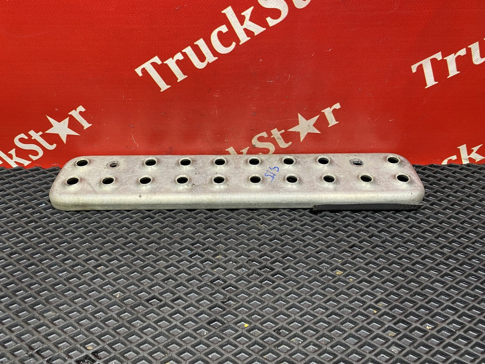 Площадка подножки ящика АКБ 2018г