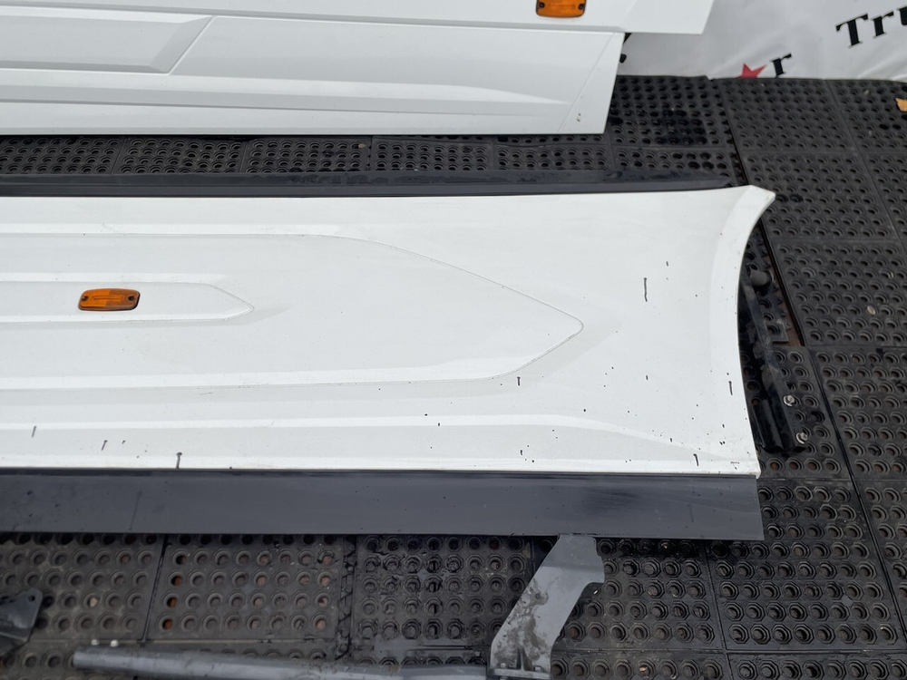 Комплект спойлеров шасси 2023г