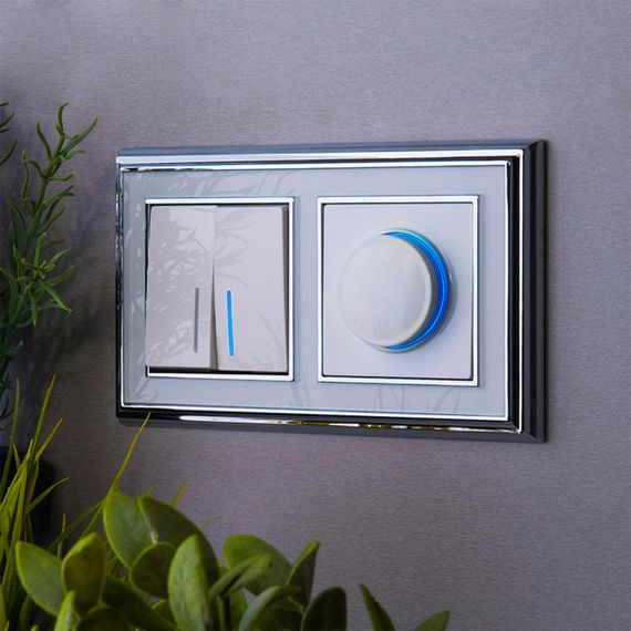 Выключатель Werkel двухклавишный проходной с подсветкой белый W1122101 4690389155222