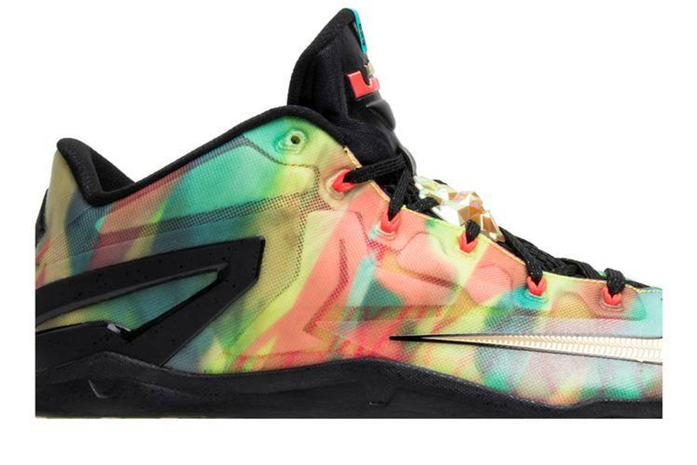 Кроссовки Nike Lebron 11 Low Se Multi-Color