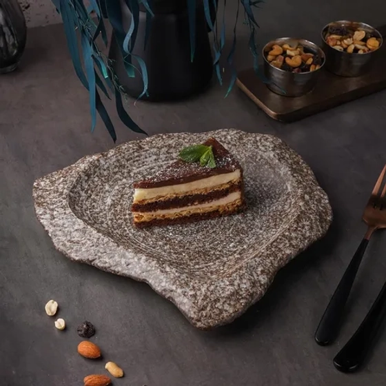 Блюдо для подачи 29*25 см h3 см Brown Crush Untouched Taiga P.L. Proff Cuisine [1]