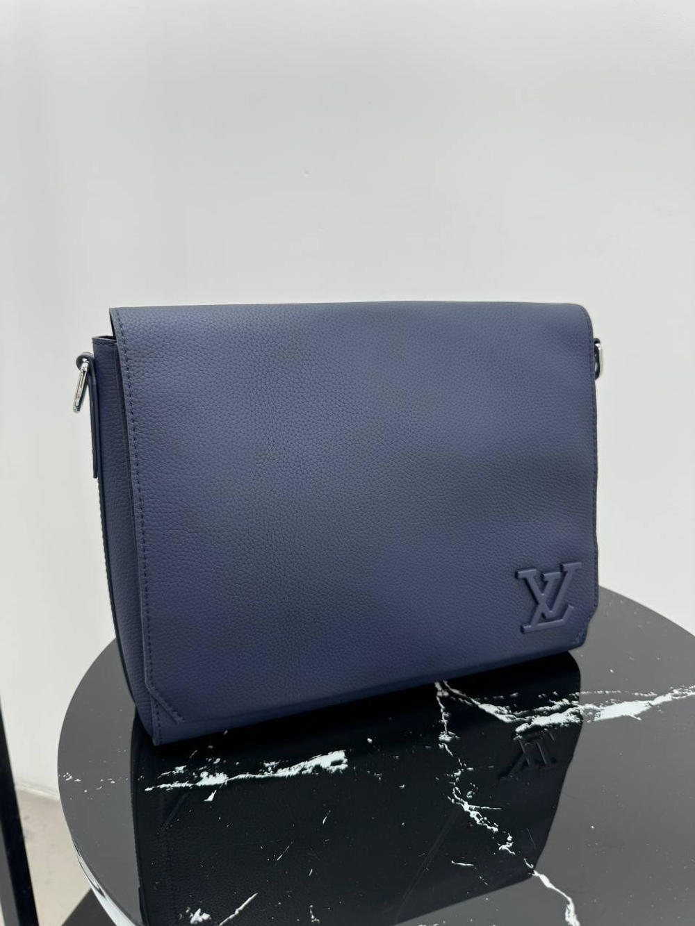 Сумка Louis Vuitton