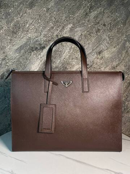 Портфель Prada