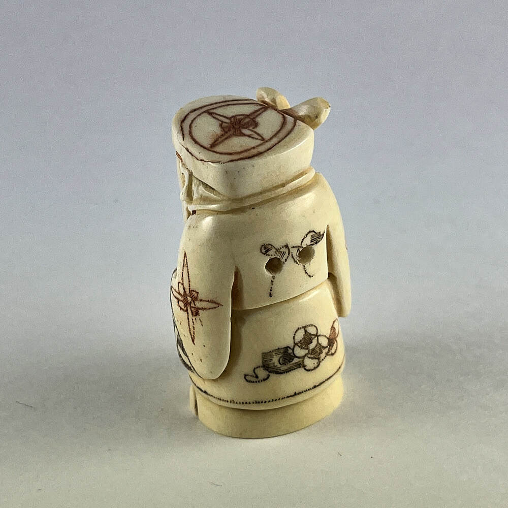 Статуэтка нэцкэ Дзюродзин с мешком риса и посохом