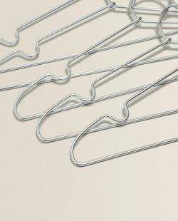 ZARA HOME МЕТАЛЛИЧЕСКАЯ ВЕШАЛКА (НАБОР ИЗ 5 ШТ.), СЕРЕБРИСТЫЙ