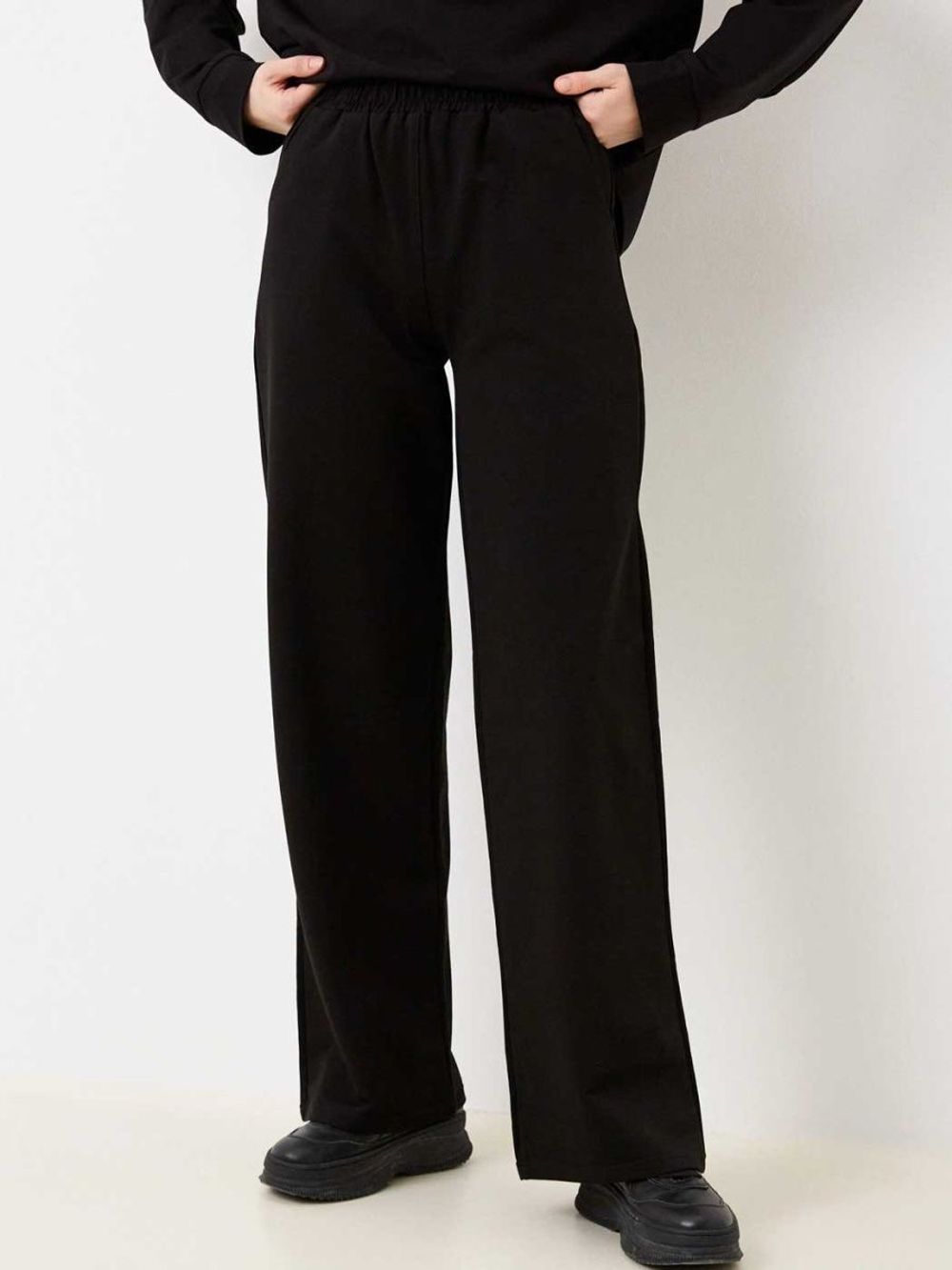 Костюм спортивный