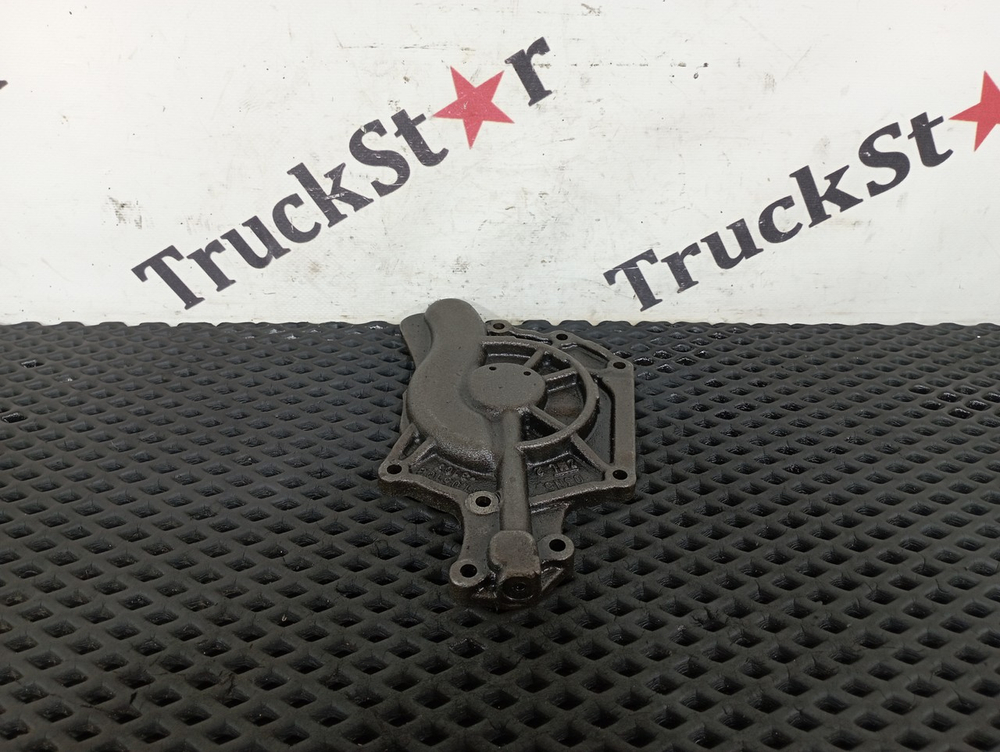 Крышка масляного насоса