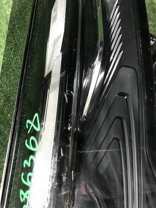 Битая Фара правая Geely Okavango (2023-н.в.) LED