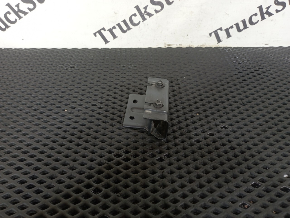 Кронштейн проводки 2020г.