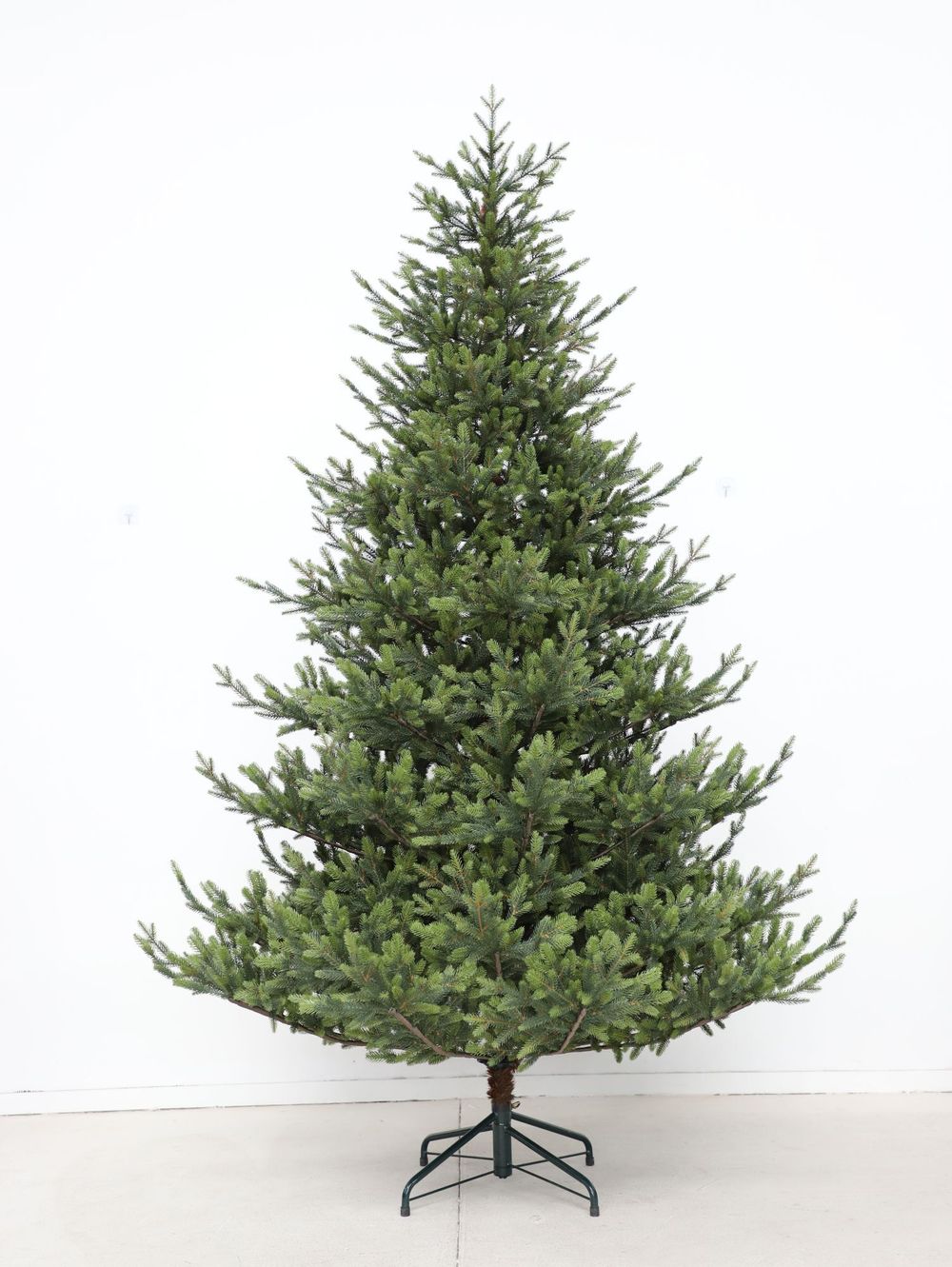 Ель искусственная «Eiffel» Эйфель (Литая хвоя) 240 см / 2,4 м