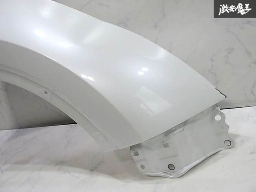 крыло переднее правое Toyota C-HR ZYX10 NGX50