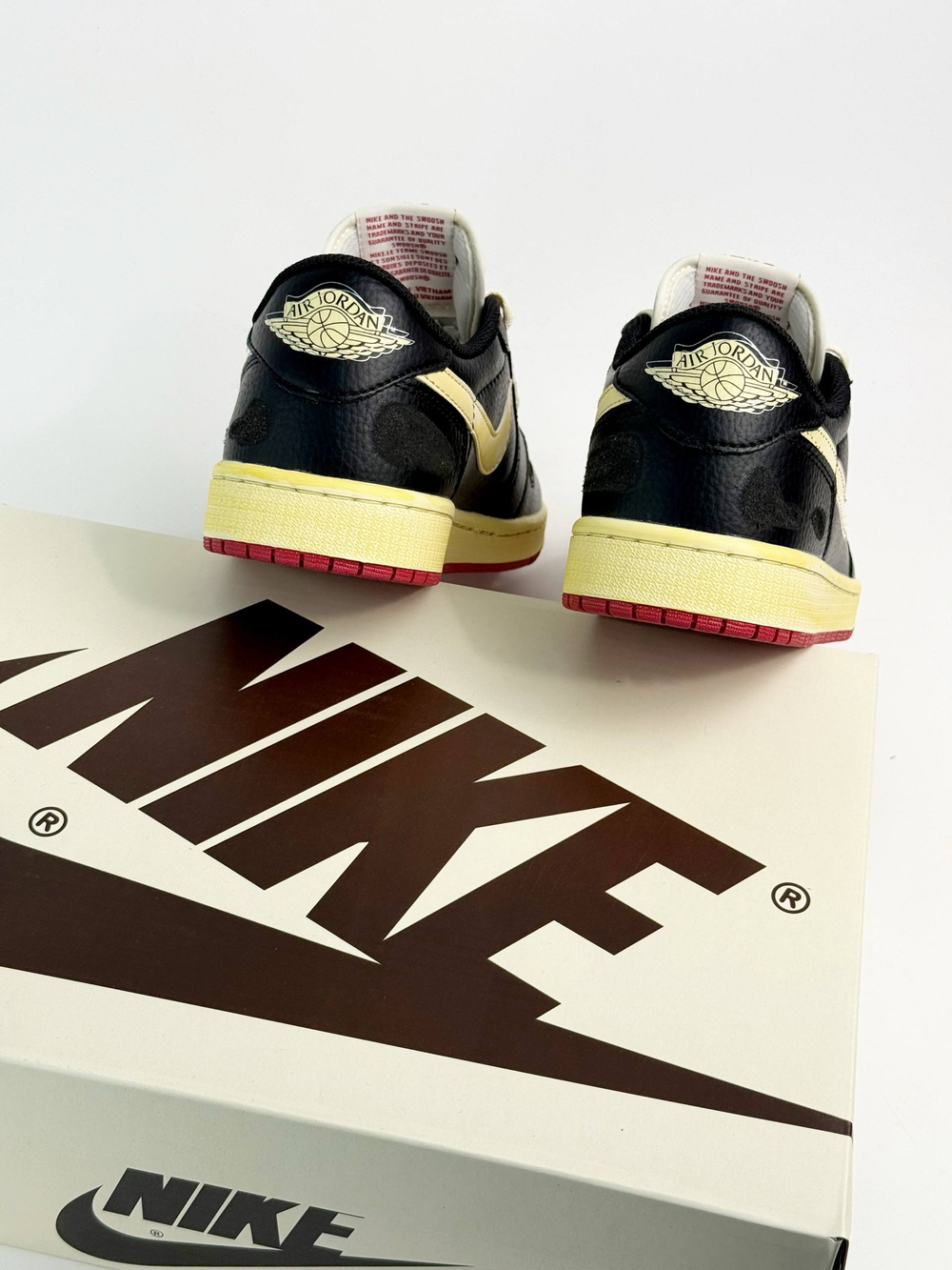 Кроссовки Nike Air Jordan 1 Low x Nigel Sylvester #B149 (черн.)