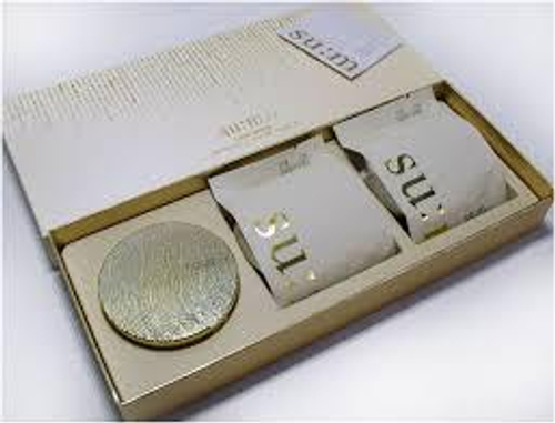 SU:M37 Антивозрастной кушон на основе сыворотки LosecSumma тон 01 Light Beinge SPF50+/ PA+ 1кушон+2 запаски