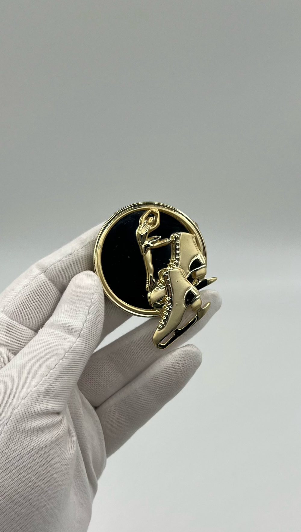 Брошь с зеркалом Фигурное катание Danecraft