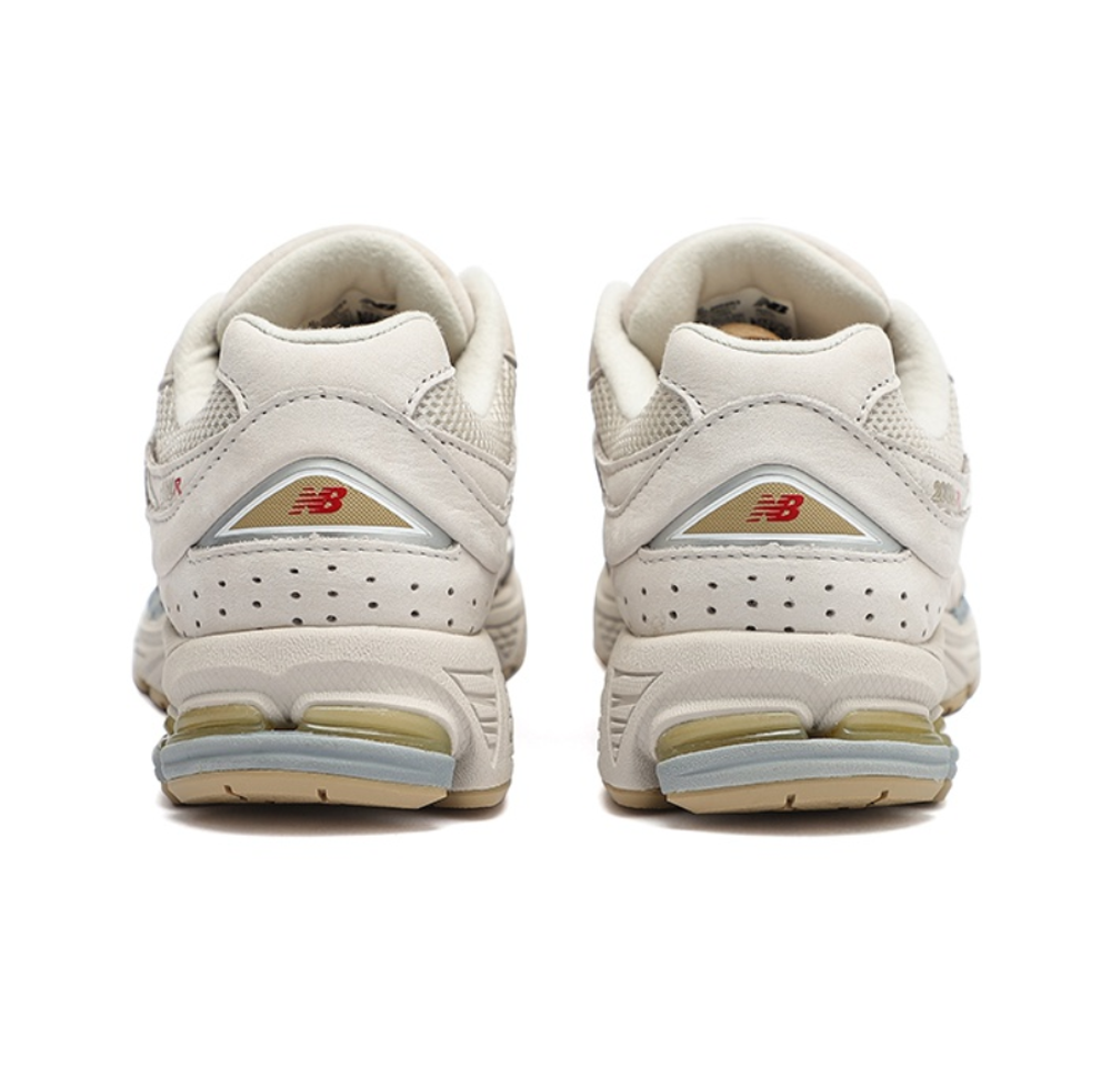 Кроссовки New Balance 2002R "White Beige" ML2002R3