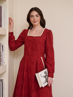 Платье длинное кружевное