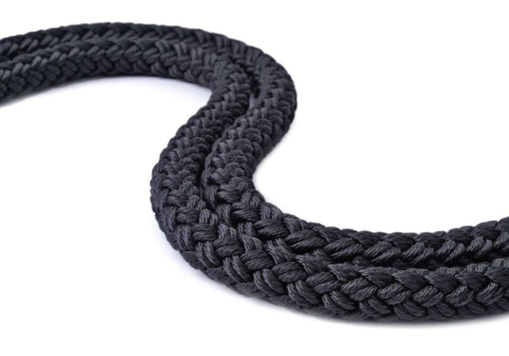 Швартовый трос (канат) Петроканат полипропиленовый 16-ти прядный 28,0 мм (25 м), тест 4700 кгс, черный, п/п мешок