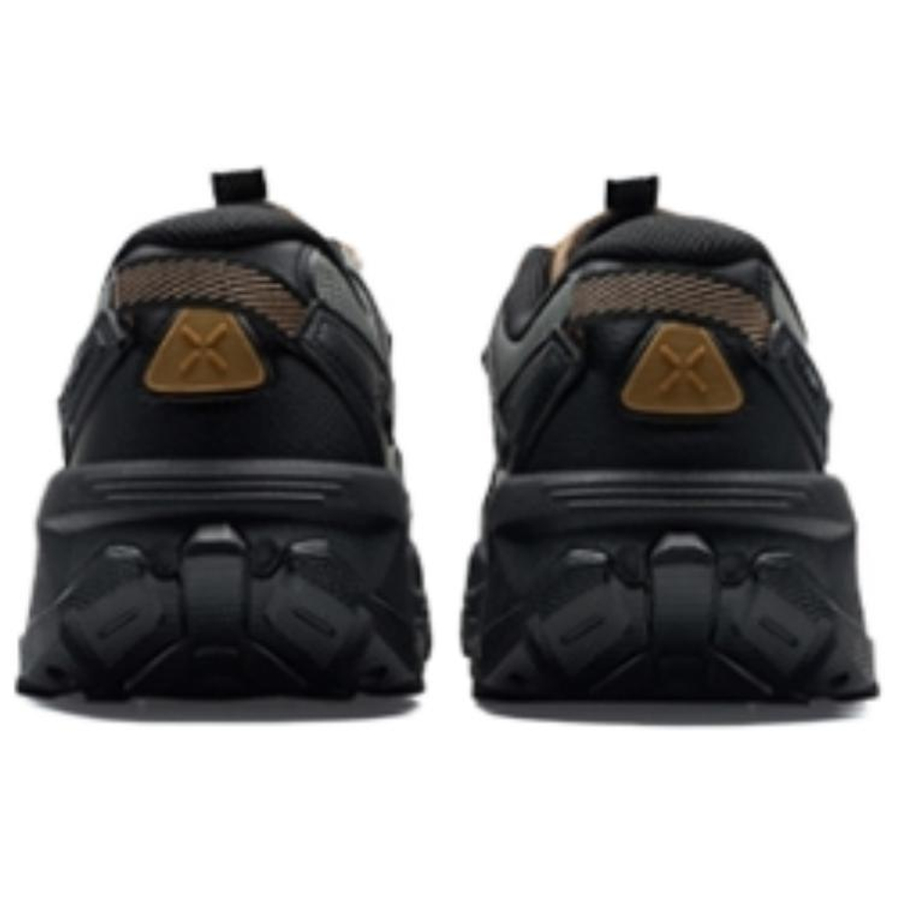 Xtep Red Cliffs 5 0