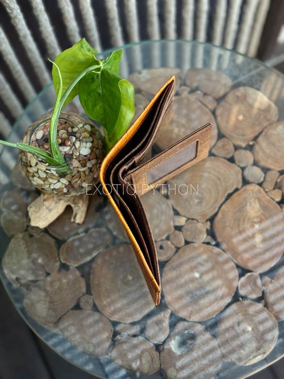 Бифолд кошелек из крокодила WA-241