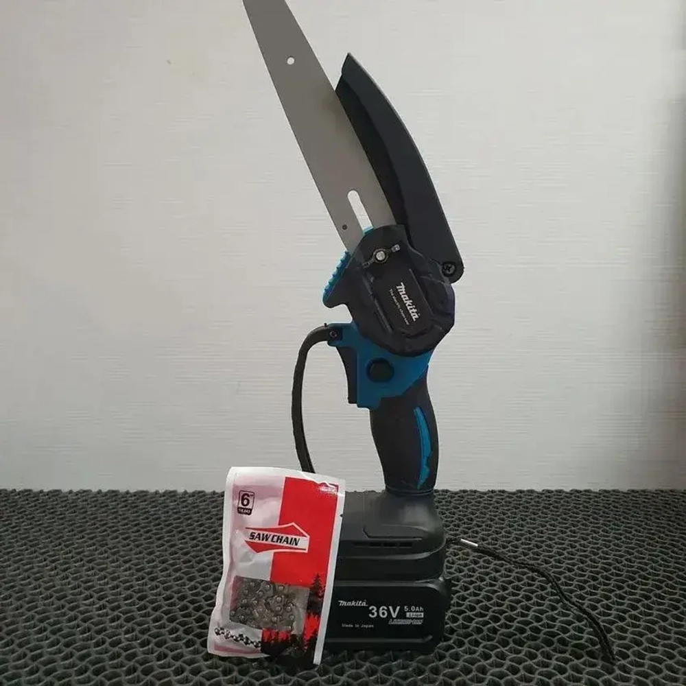 Набор аккумуляторных инструментов Макита 9 в 1