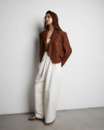 Джинсы молочный