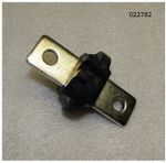 Изолятор силового кабеля на входе в подающий механизм