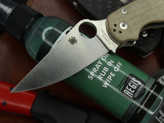 Складной нож Spyderco Paramilitary 2 81MPCW2 CRUWEAR c клинком из стали CPM Cru-Wear, рукоять микарта