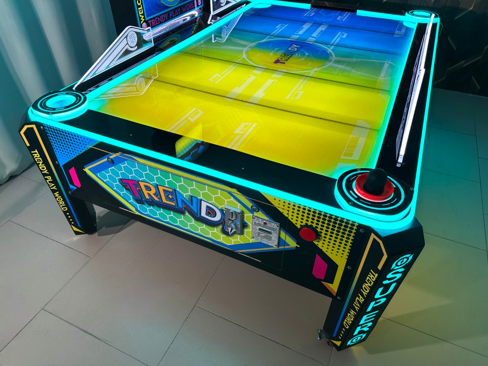 Многошайбовый аэрохоккей «Dynamic ice hockey»