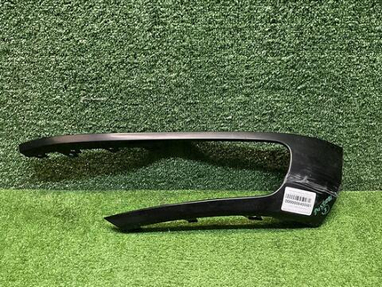 Накладка переднего бампера VW Touareg 2 NF (14-18)