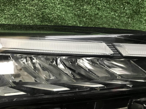 Фара правая Geely Coolray (2023-н.в.) LED